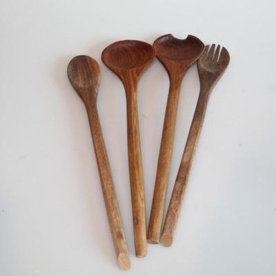 Wooden salad utensils s
