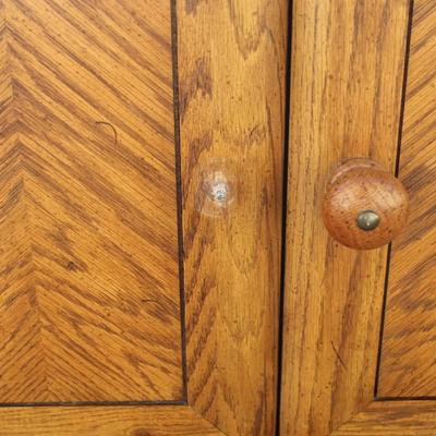 Light Solid Oak Dresser