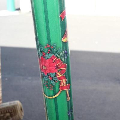 Lot of Christmas wraping paper