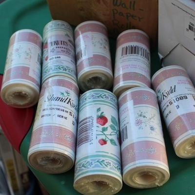 Vitnage Wallpaper (8 rolls)