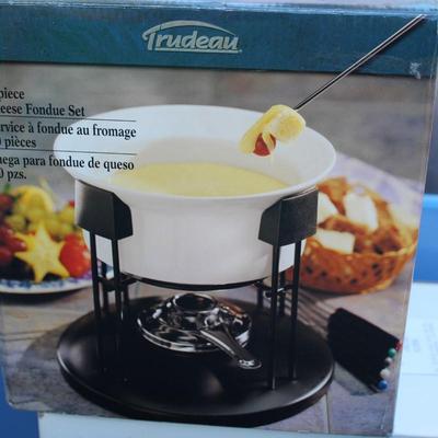 10 Piece Cheese Fondue Set
