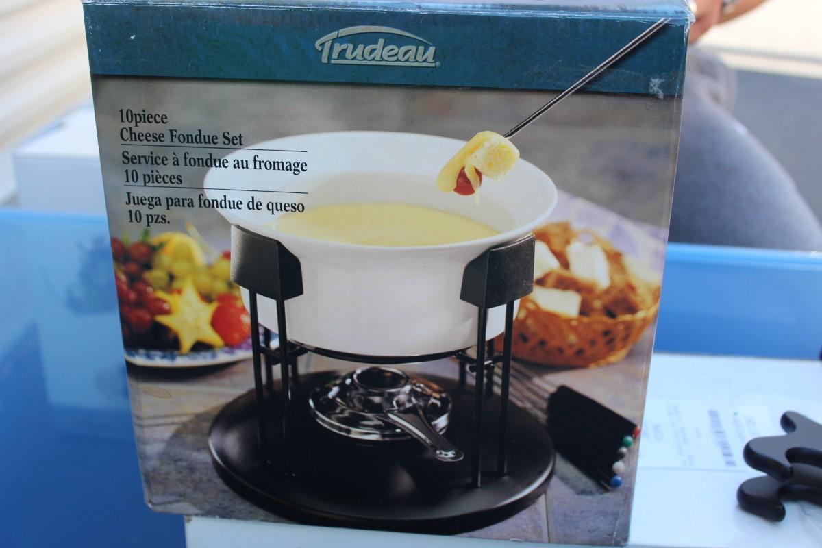 10 Piece Cheese Fondue Set