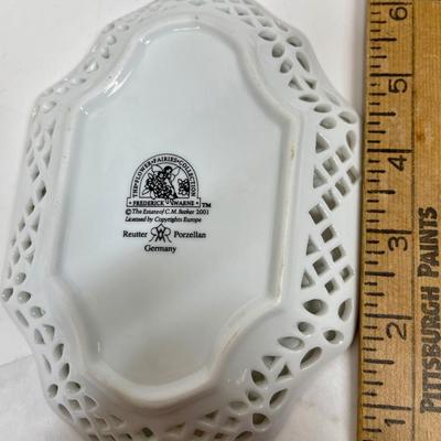 Mixed Bric-Brac Lot, porcelain crystal glass