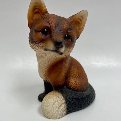 Vintage Fox Figurine Harvey Knox Kingdom