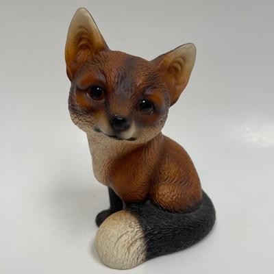 Vintage Fox Figurine Harvey Knox Kingdom