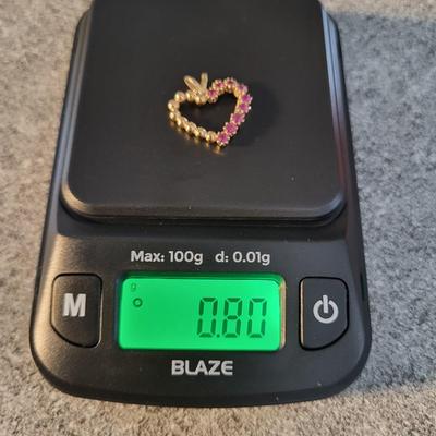 14K RUBY HEART PENDANT 0.80 g