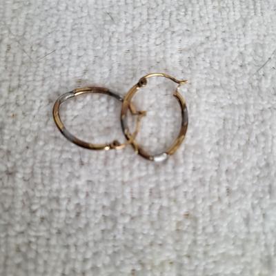 10k GOLD EARRINGS