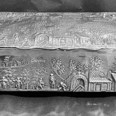 Large ornate 1916 Birngham sterling silver Jewelery box 46.2 oz