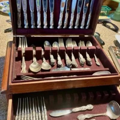 Sterling Silver Flatware 12 place set 52.7 oz silver
