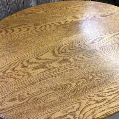 Oak Oval Coffee Table Great Condition.