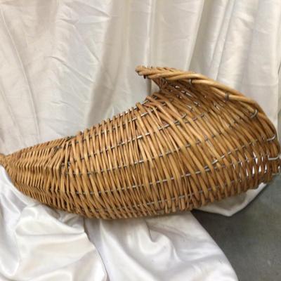 Large Wicker Cornucopia