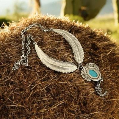 Western Silver-tone Feather & Howlite Necklace
