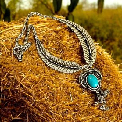 Western Silver-tone Feather & Howlite Necklace