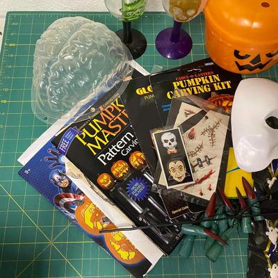 Halloween Lot 1