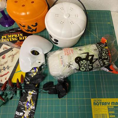 Halloween Lot 1