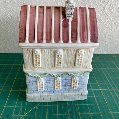 House Cookie Jar