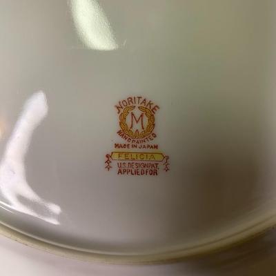 Noritake Table Set