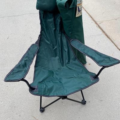 Folding Lounge Chairs
