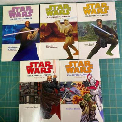 Star Wars Clone Wars Comic Book Lot
