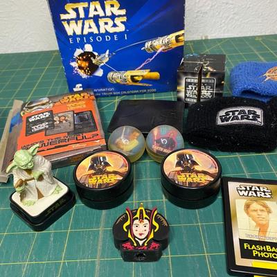 Star Wars Game Toy and Puzzle Lot