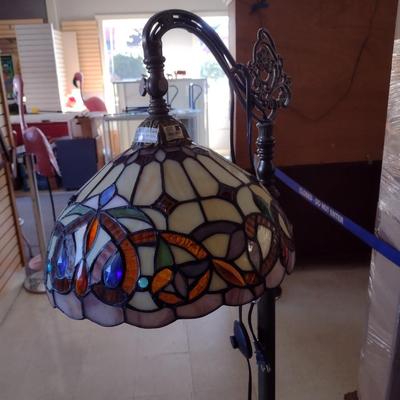 Tiffany Style Shade Floor Lamp