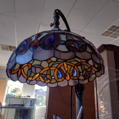 Tiffany Style Shade Floor Lamp