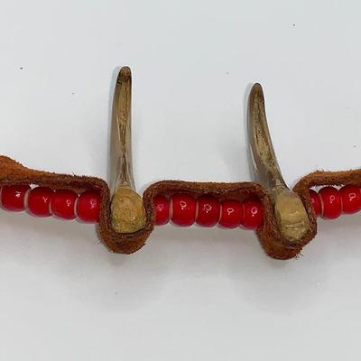 Vintage Native American Bear Claw Necklace