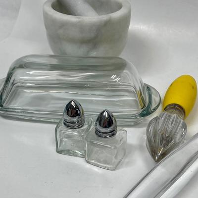 Kitchen Lot of misc. items for food prep Mortar & Pedestal, salt & pepper, butter dish, etc