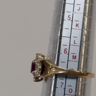 14k Gold Ring With Stone