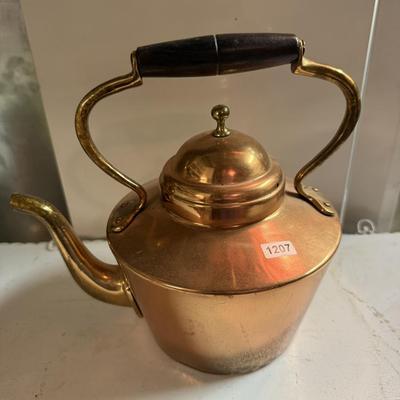 Copper teapot with porcelain handle