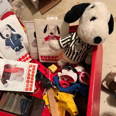 Vintage Kids Toys Lot - Snoopy, Barney, Elmo