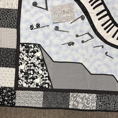 Quilt: Impressions in Black and White