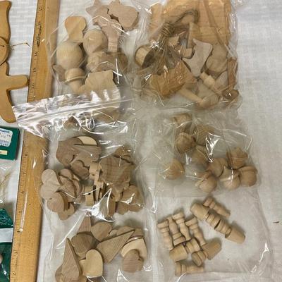 Wood Craft Item Lot