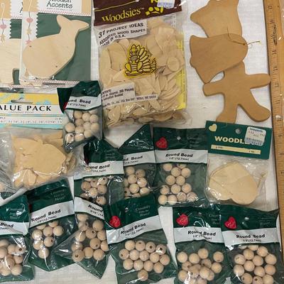 Wood Craft Item Lot