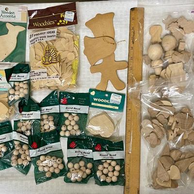 Wood Craft Item Lot