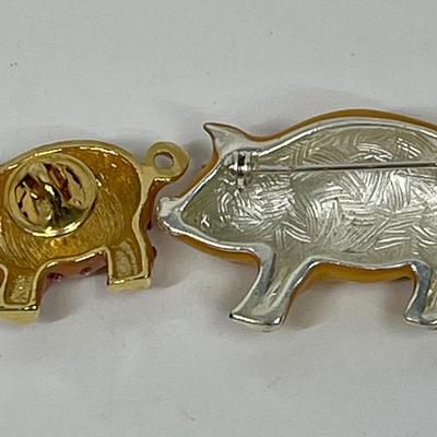 Pig Pins - 2 Pearlized pins pig shaped