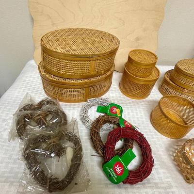 Rattan decor lot - boxes wreaths baskets