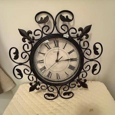 Battery operated clock