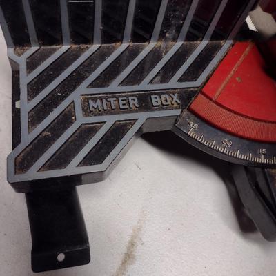 Miter Box with Saw