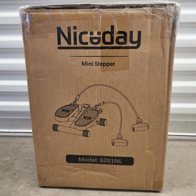 New Sealed Box Nice Day Mini Stepper Excersiser