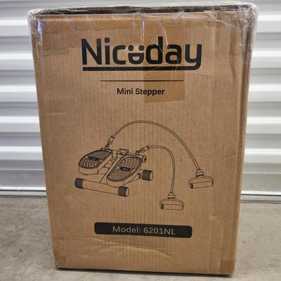 New Sealed Box Nice Day Mini Stepper Excersiser