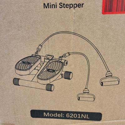 New Sealed Box Nice Day Mini Stepper Excersiser