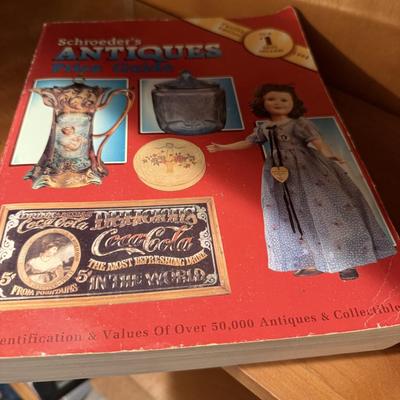 Antiques hand books