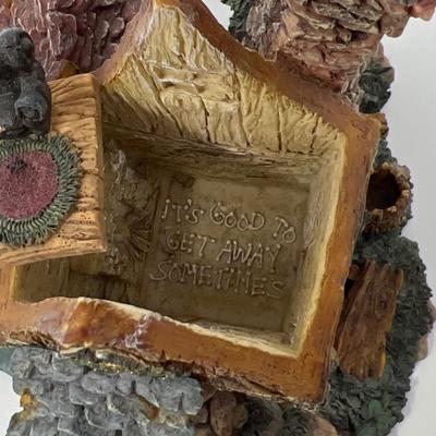 Four Boyds Bearstown Houses & Townsbear Figures