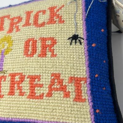 Classic Pooh Trick or Treat Door Hanger Pillow