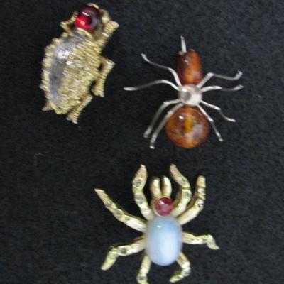 Assorted Animal Brooches - Pins - Pendants