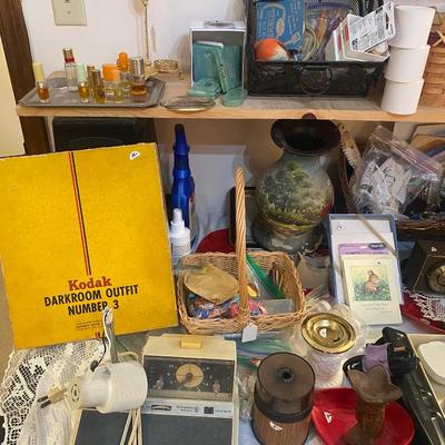 Lot 12: Office Selection