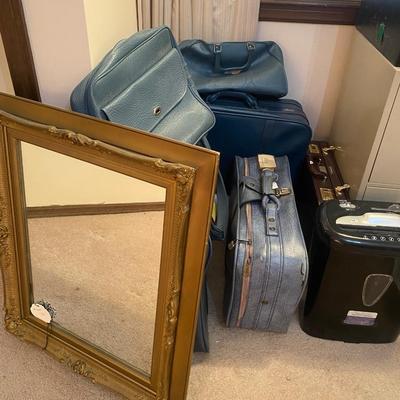 Lot 13: Office / Art, Vintage clock & More