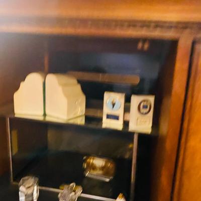Lot 23: Entertainment Center, Art, MCM lamp & More