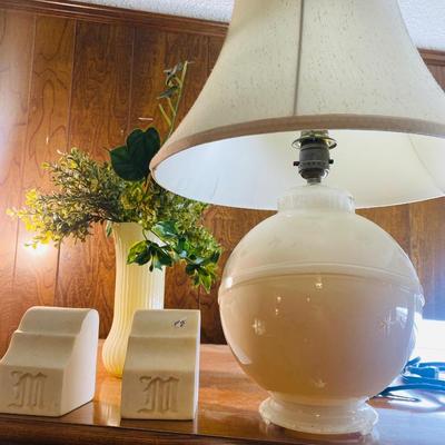 Lot 23: Entertainment Center, Art, MCM lamp & More